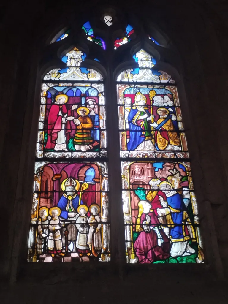 Vitrail Baie 16 : Vie de Saint-Mathurin dans l'Église Saint-Martin à Nonancourt