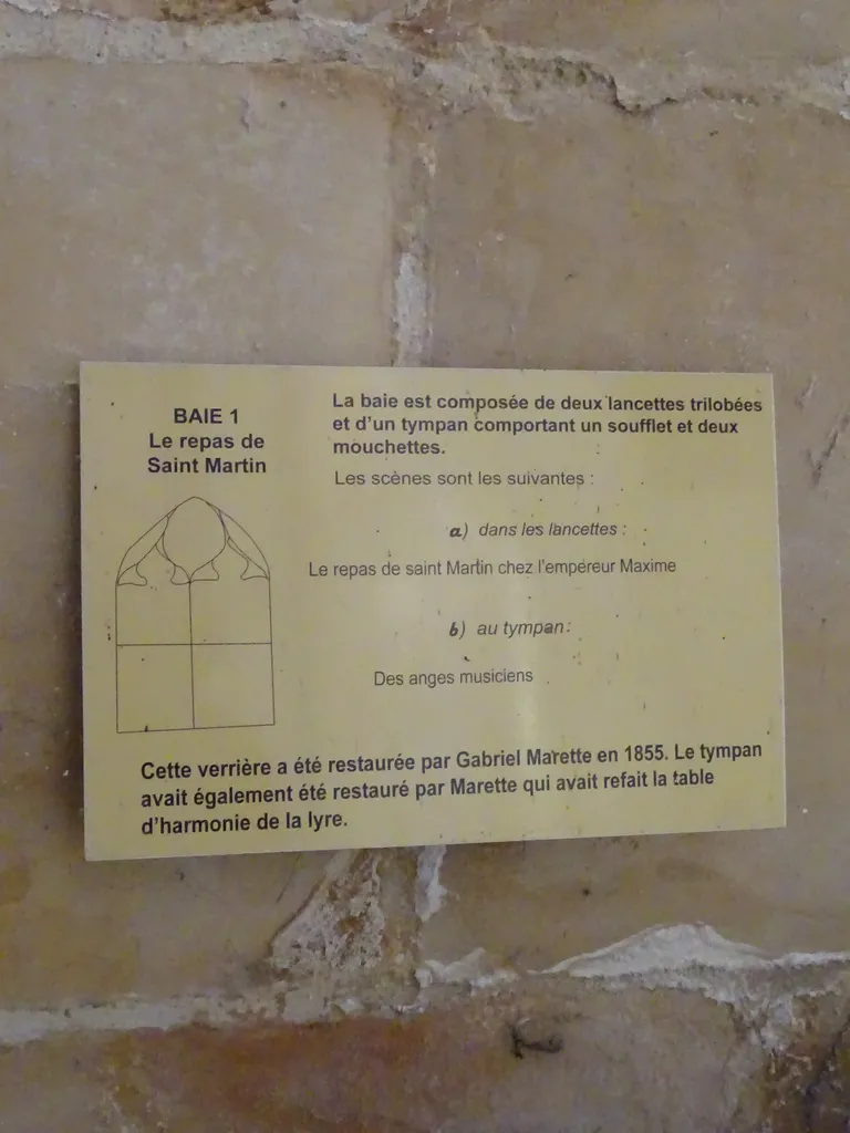 Vitrail Baie 1 : Scène de la vie de Saint-Martin-de-Tours dans l'Église Saint-Martin à Nonancourt