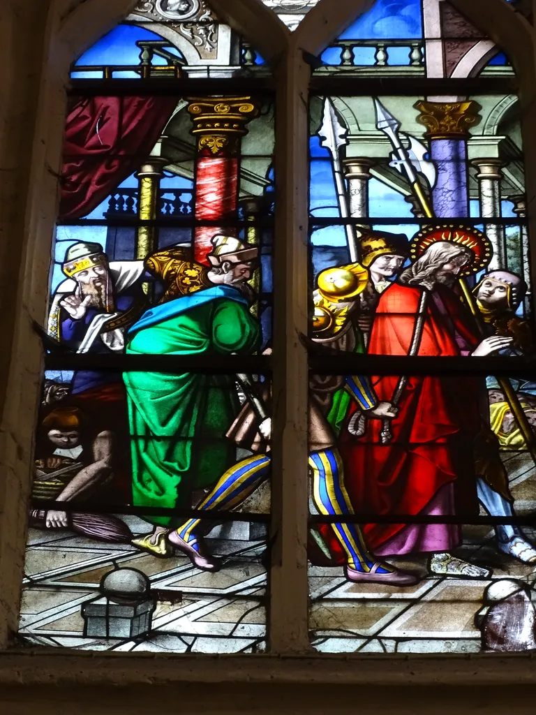 Vitrail Baie 103 : La Comparution de Jésus devant Caïphe dans l'Église Saint-Martin à Nonancourt