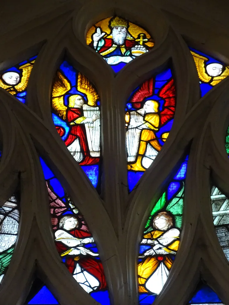 Vitrail Baie 106 : L'Apparition du Christ, St-Jean-l'Evangéliste et St-Jean-Baptiste dans l'Église de Nonancourt