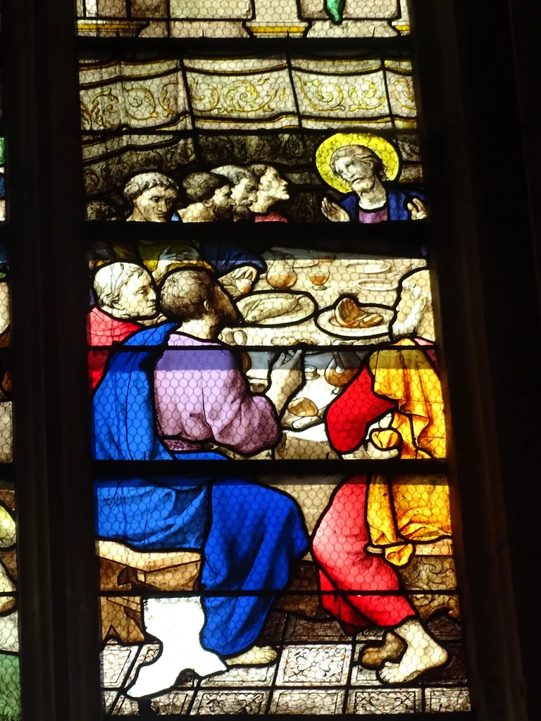 Vitrail Baie 18 : Le sacrifice d'Abraham dans l'Église Sainte-Foy de Conches-en-Ouche