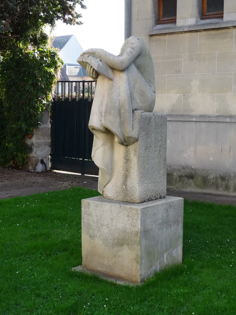Statue N° 2 de Louviers